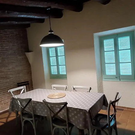 Holiday home Casa Peratallada